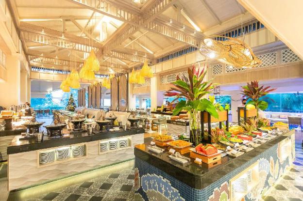 marriotts phuket beach club