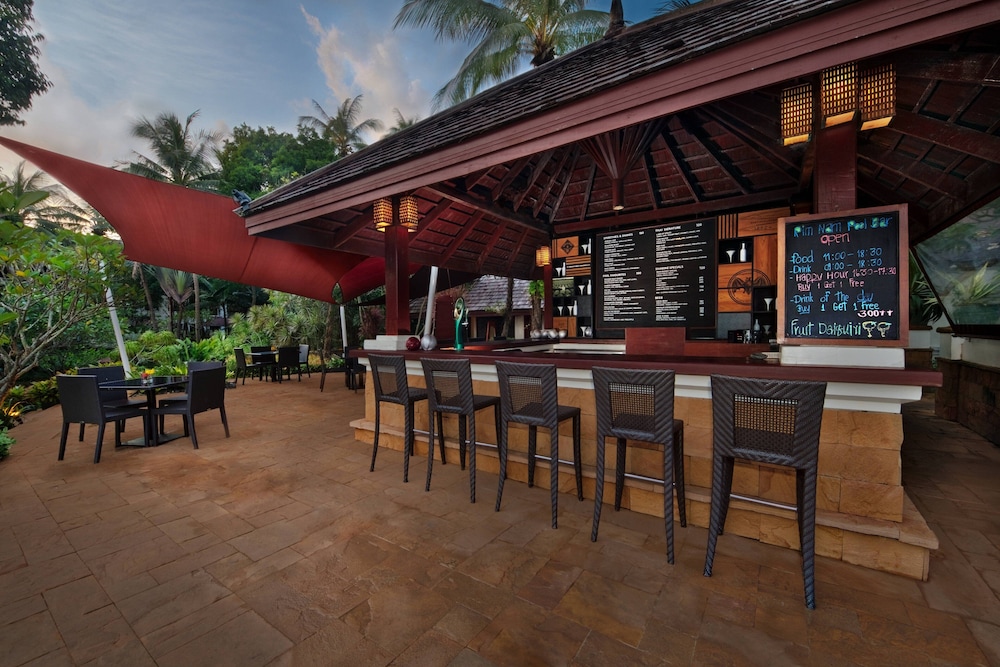 marriotts phuket beach club