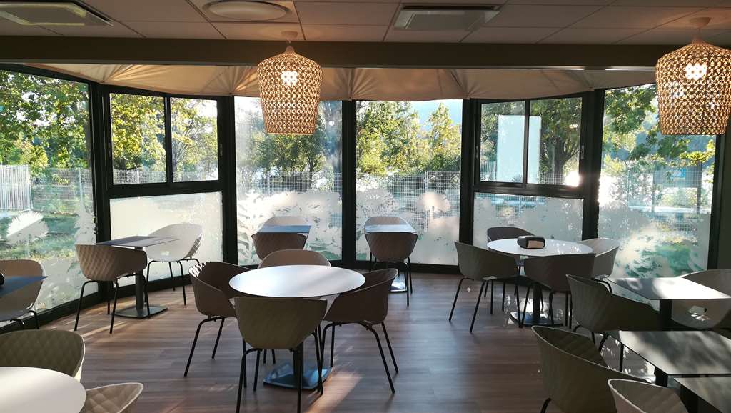 kyriad direct bourg les valence