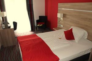 hotel wallis