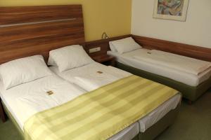 hotel wallis