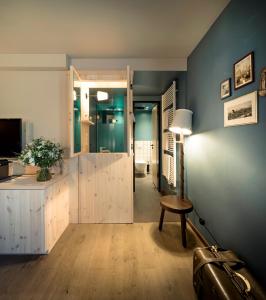 Marias Platzl,Mariahilfplatz 4,3 star