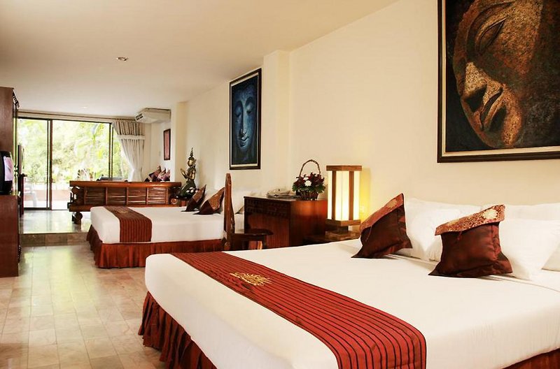 club bamboo boutique patong beach resort