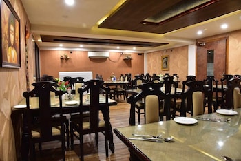 hotel venkatesh regency