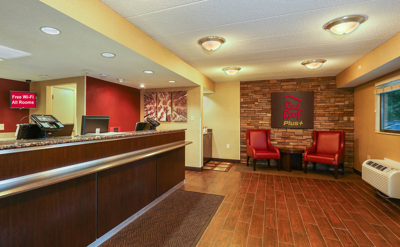 red roof inn plus washington dc oxon hill