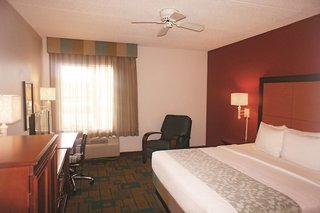 La Quinta Inn & Suites By Wyndham Naples East (I-75),Florida>>Collier,3 star