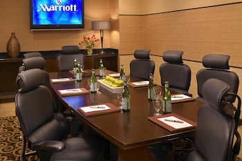 detroit marriott troy