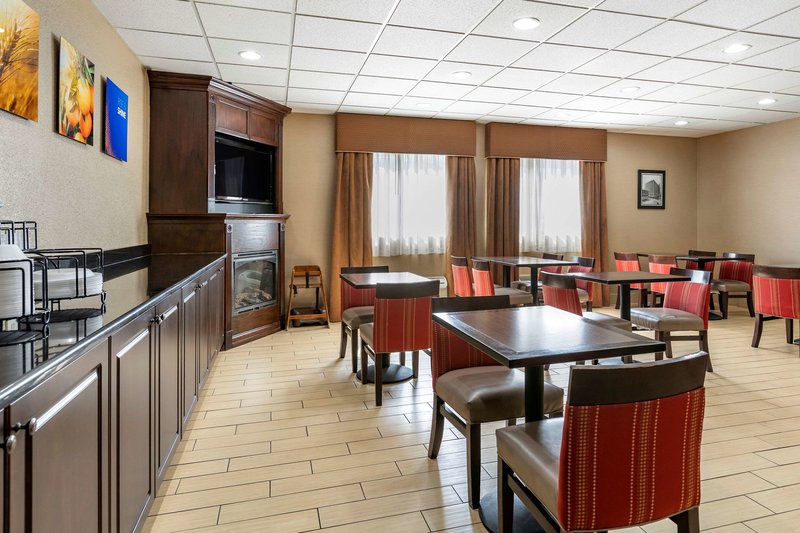 comfort inn detroit warren sterling heights