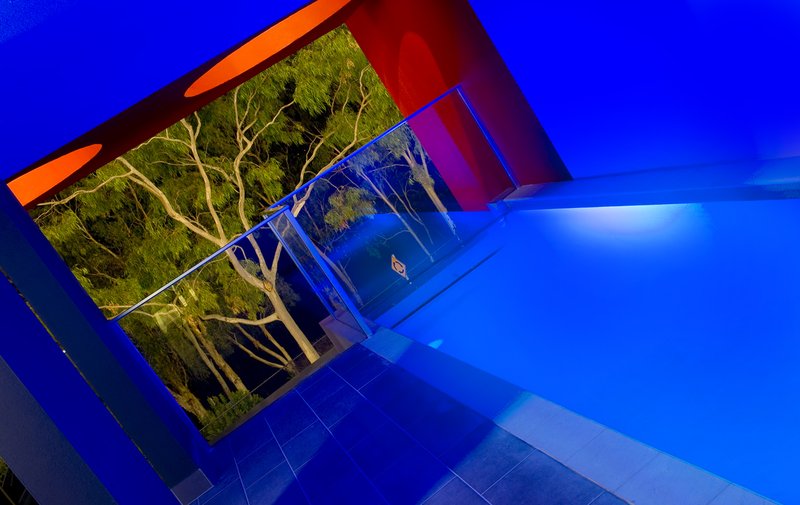 the edge apartment hotel