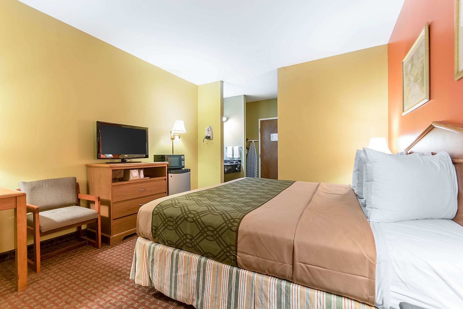econo lodge louisville airport