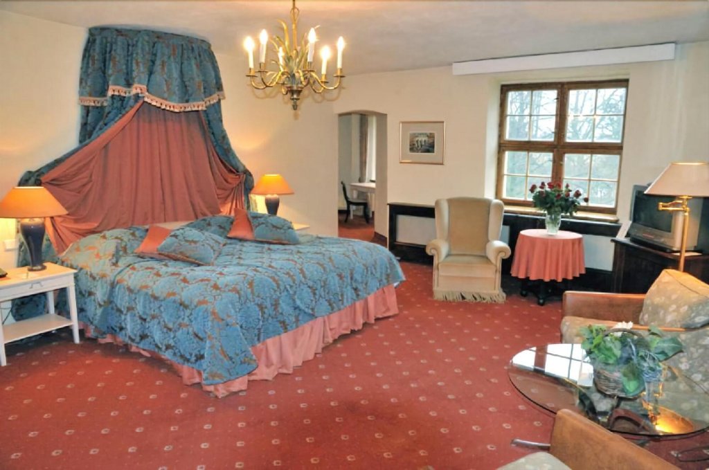 schlosshotel podewils
