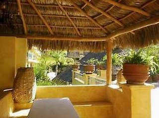 hotel casa iguana mismaloya