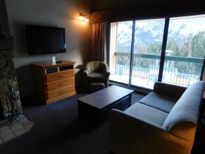 douglas fir resort and chalets