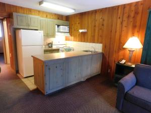 douglas fir resort and chalets