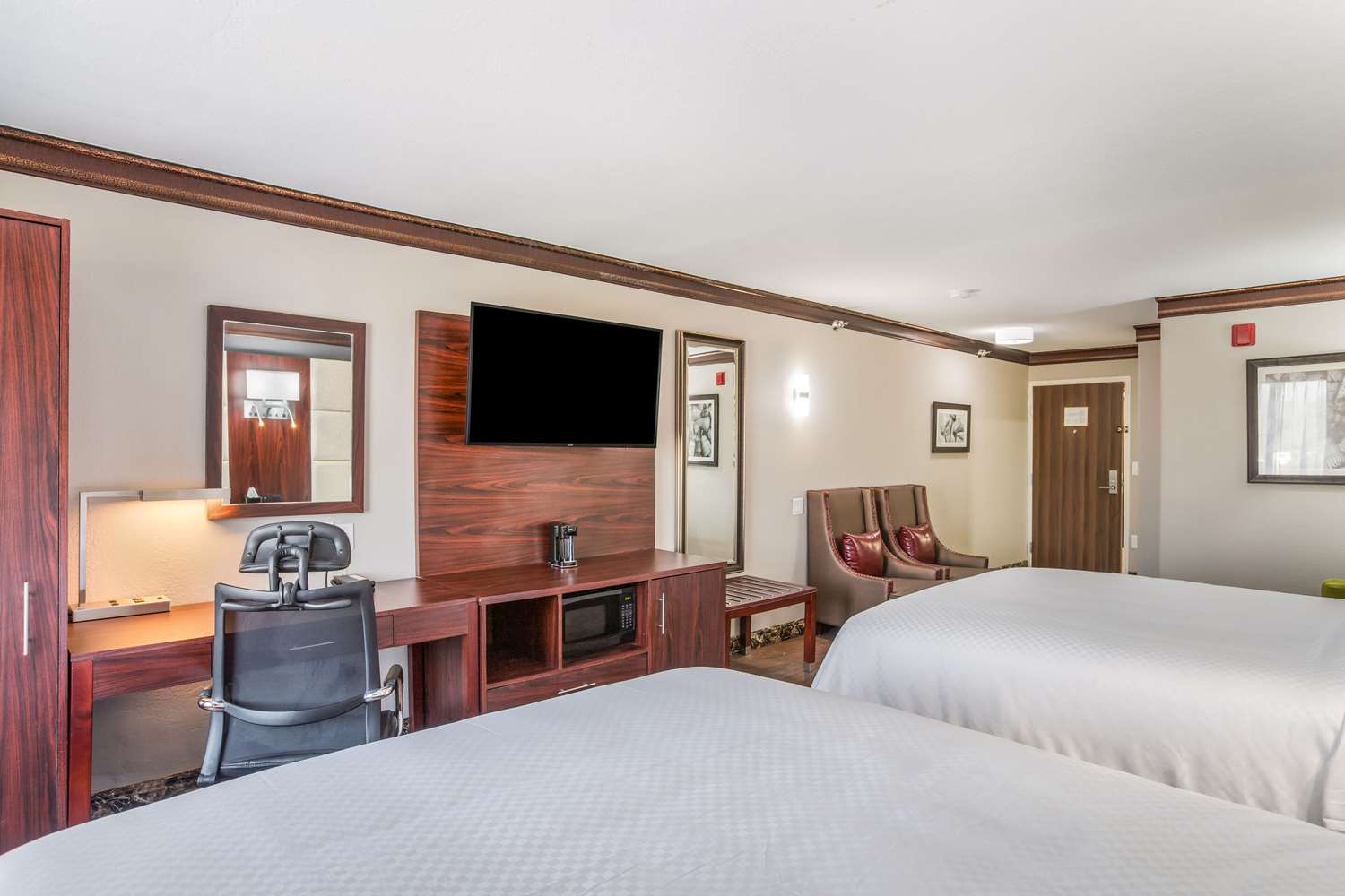 the leo collection detroit ascend hotel collection