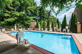 Comfort Inn Baltimore East Towson,Parkville>>Baltimore,3 star