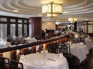 Shangri-La Shenzhen,Near Luohu Commercial City,5 star