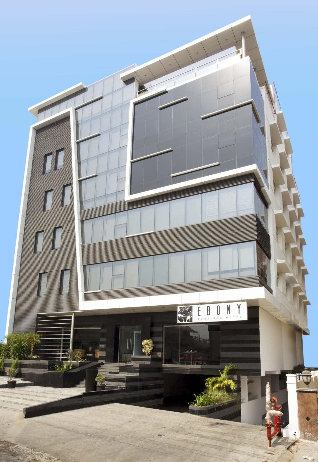 hotel mint ebony