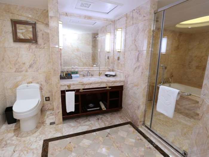 yueda financial city international hotel