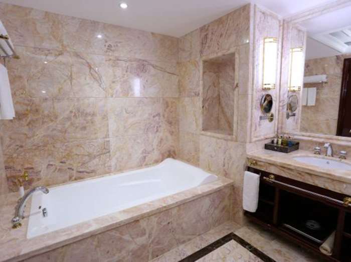 yueda financial city international hotel