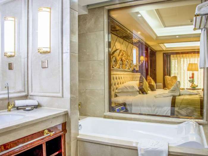 yueda financial city international hotel