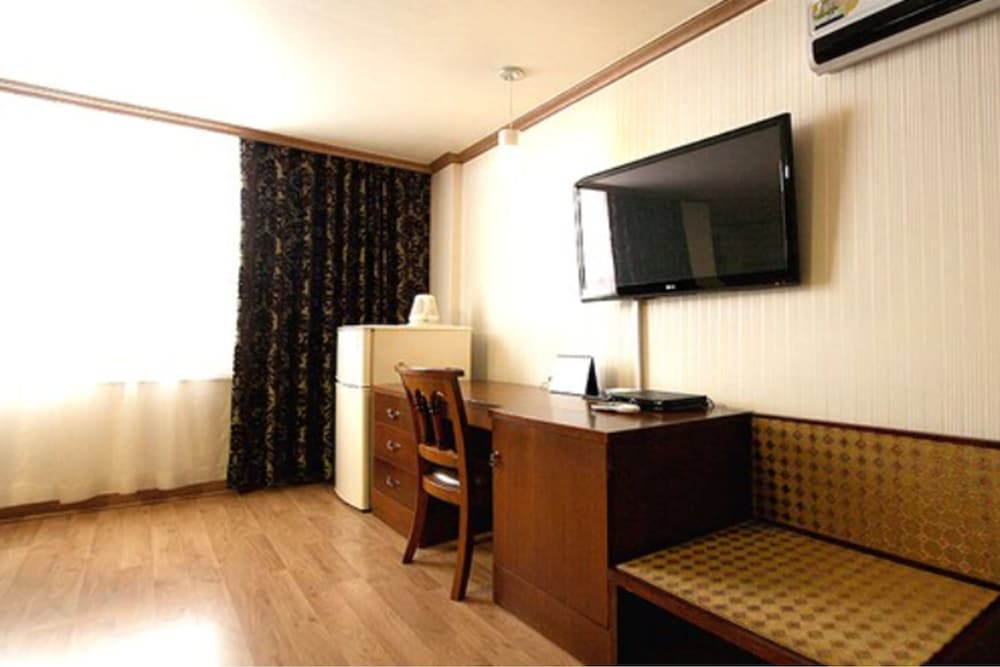 olympic hotel