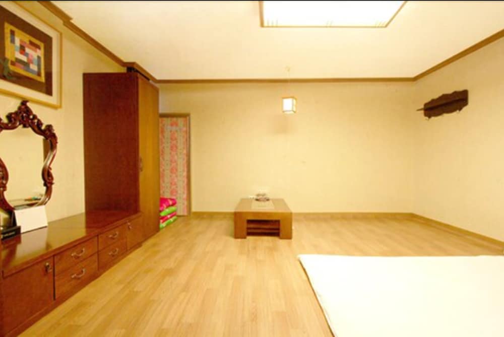olympic hotel