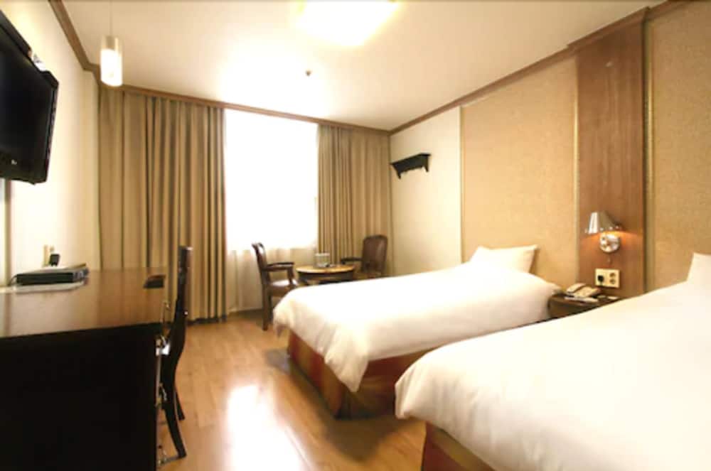 olympic hotel