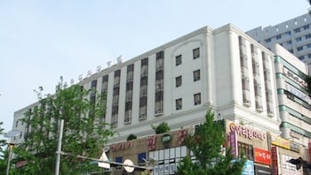 olympic hotel