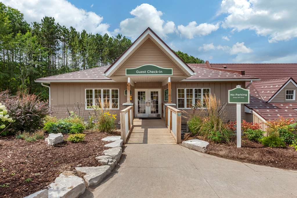 carriage ridge resort ascend hotel collection