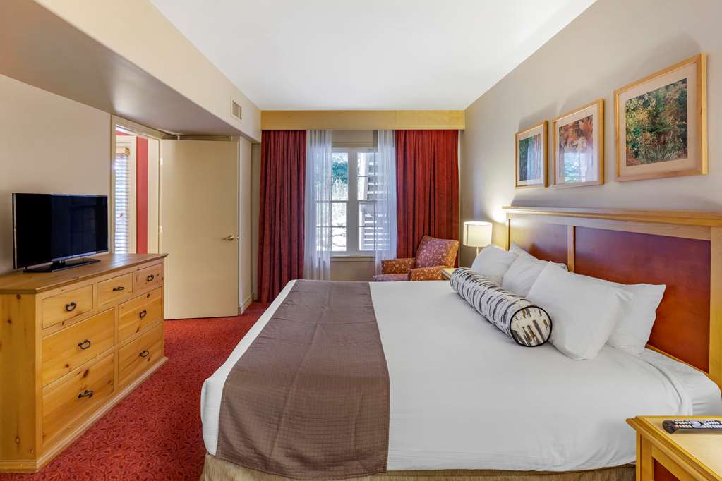 carriage ridge resort ascend hotel collection