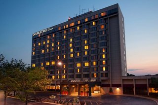 Doubletree By Hilton Hotel St. Louis - Chesterfield,Near Westfield Chesterfield Mall,4 star
