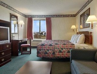 Baymont By Wyndham O'fallon St. Louis Area,Collinsville>>Belleville,3 star