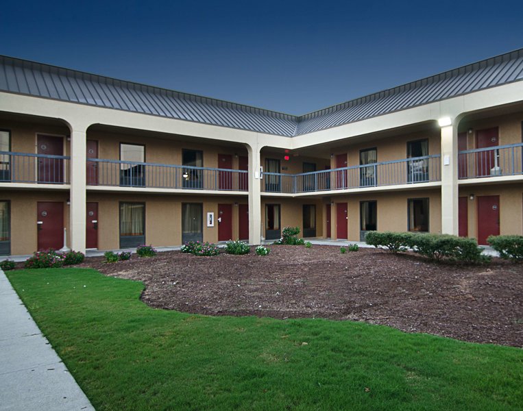 red roof inn wilmington nc
