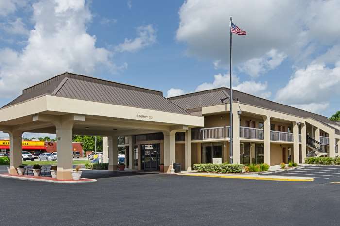 red roof inn wilmington nc