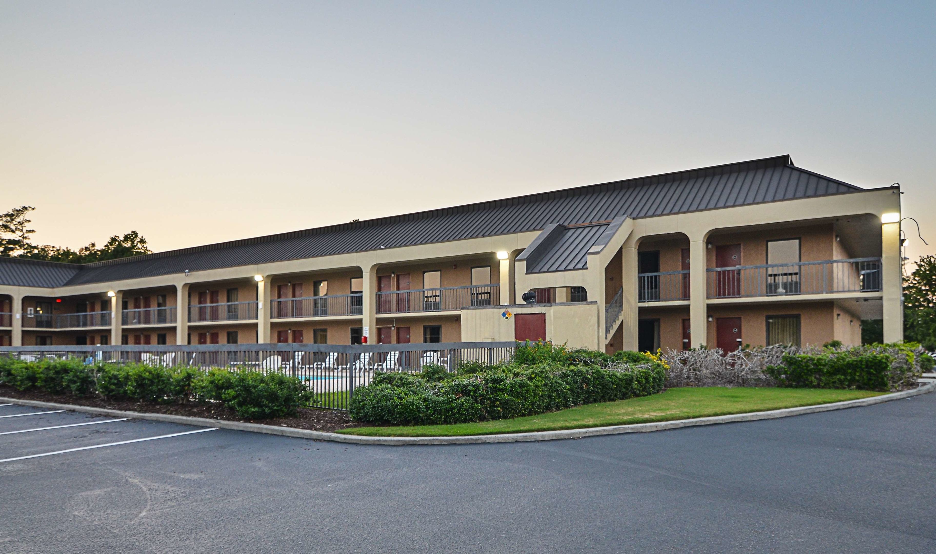 red roof inn wilmington nc