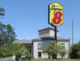 Super 8 By Wyndham Diberville Biloxi Area,D'iberville>>Biloxi,2 star