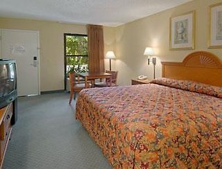 Super 8 By Wyndham Diberville Biloxi Area,D'iberville>>Biloxi,2 star