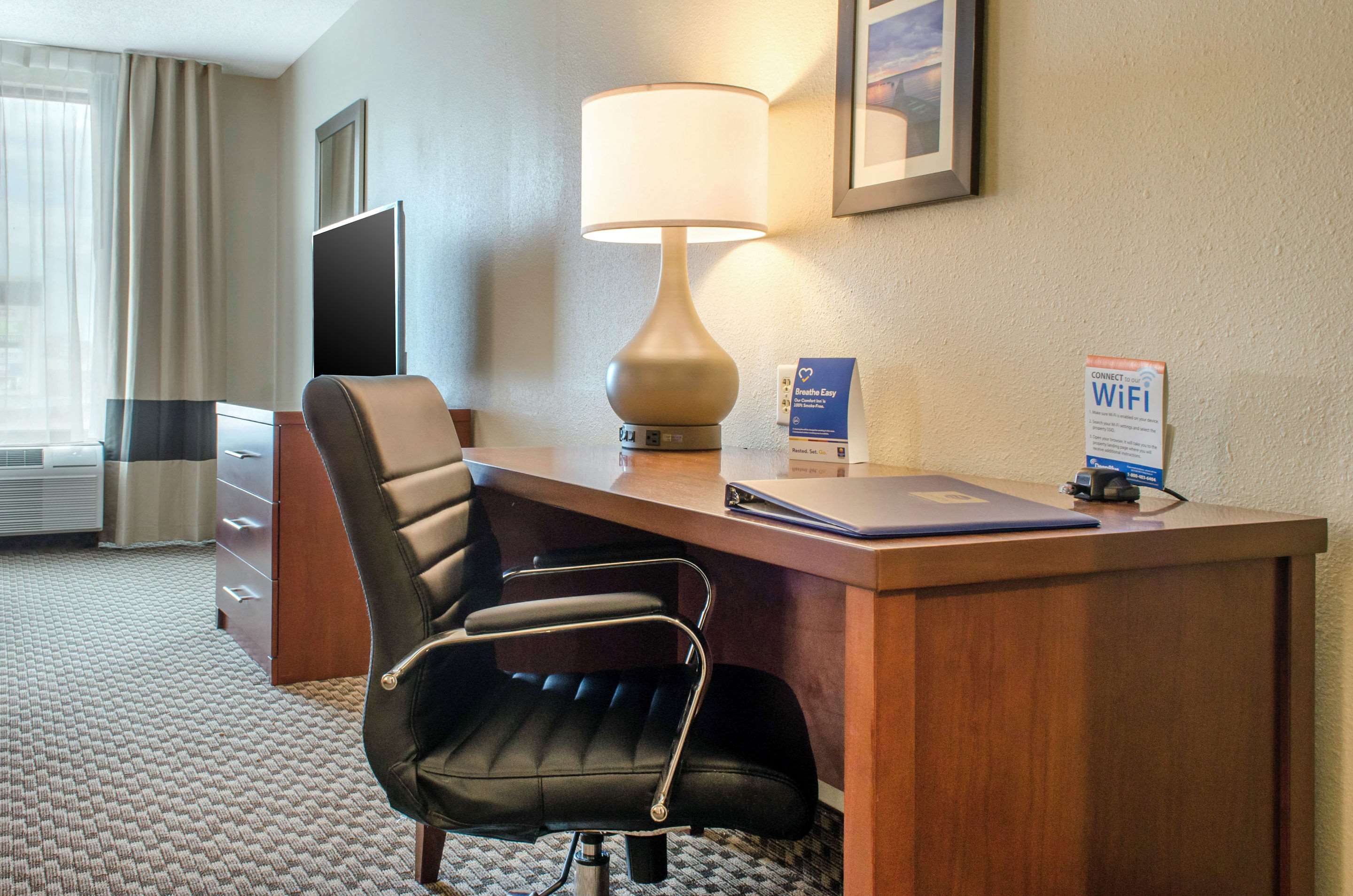 comfort inn and suites biloxi diberville