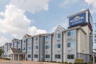 Microtel Inn & Suites By Wyndham Ft. Worth North/At Fossil,Haltom City>>Dallas/Fort Worth International Airport,3 star