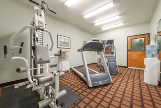 Microtel Inn & Suites By Wyndham Ft. Worth North/At Fossil,Haltom City>>Dallas/Fort Worth International Airport,3 star