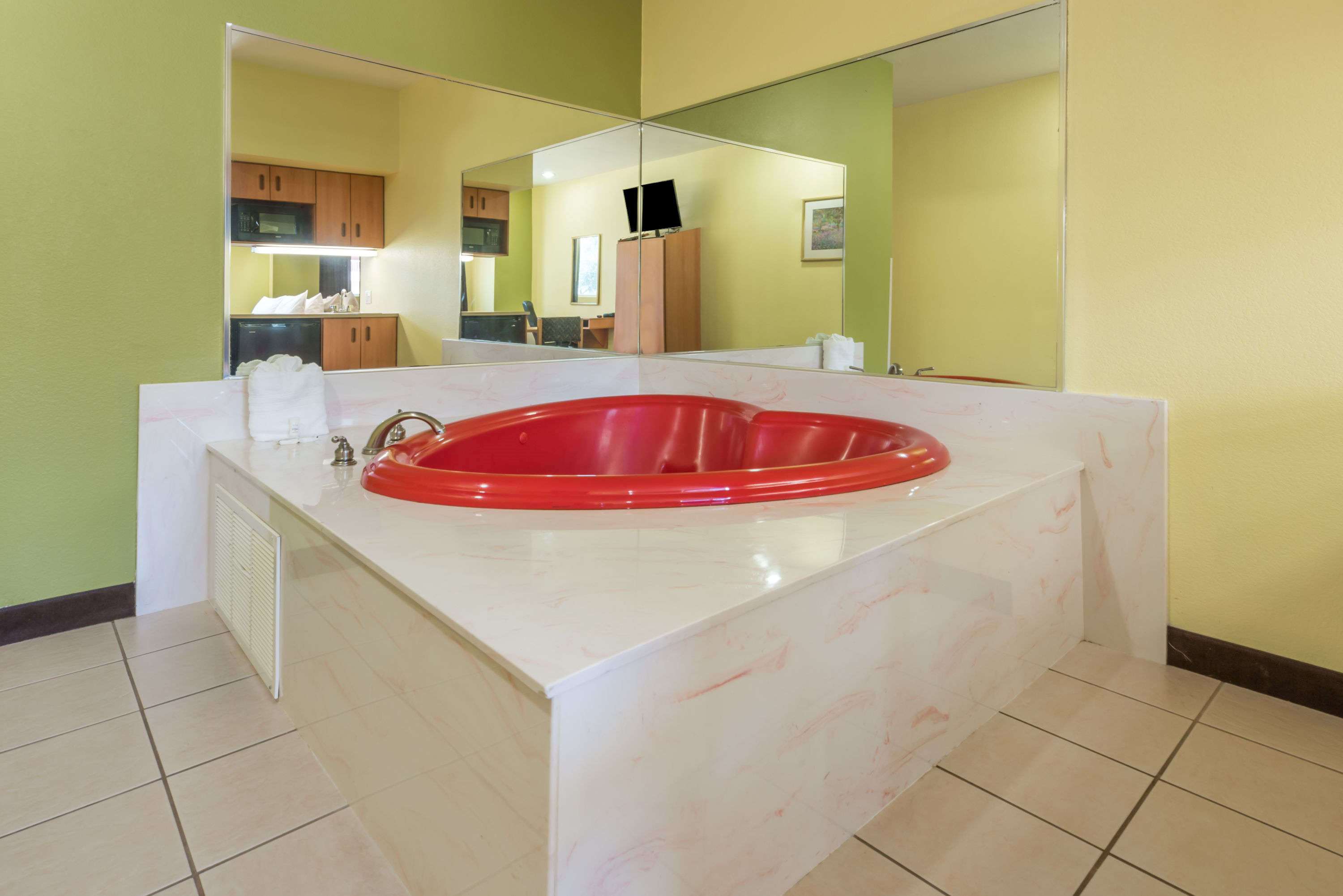 microtel inn and suites by wyndham ft worth north at fossil