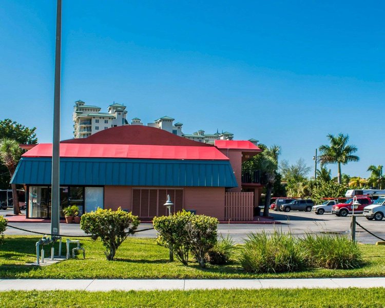 econo lodge north