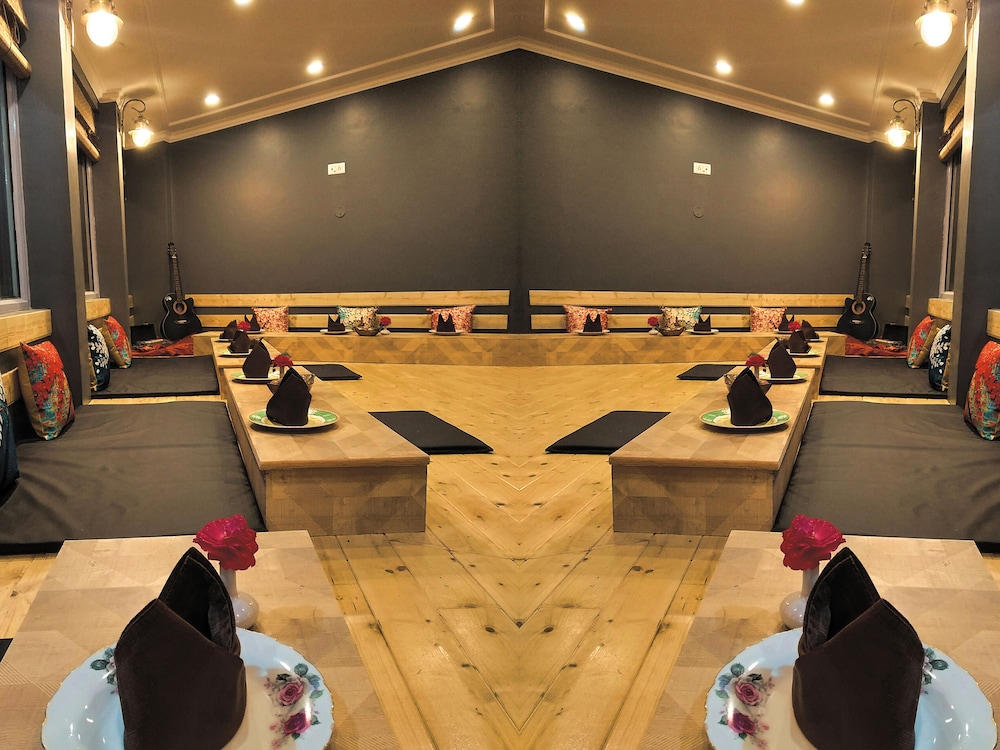 aaroham by aamod dharamshala