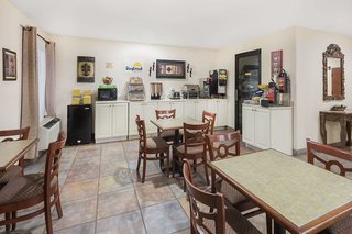 Days Inn & Suites By Wyndham Eunice,Lafayette>>Eunice,2 star