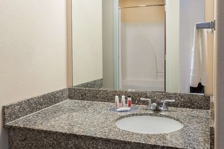 Days Inn & Suites By Wyndham Eunice,Lafayette>>Eunice,2 star