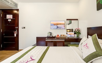 alani hotel and spa