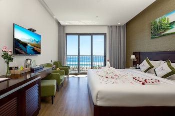 alani hotel and spa