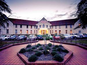 Mercure Canberra,Canberra>>Braddon,4 star