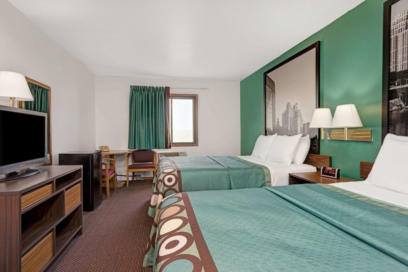 super 8 by wyndham buffalo